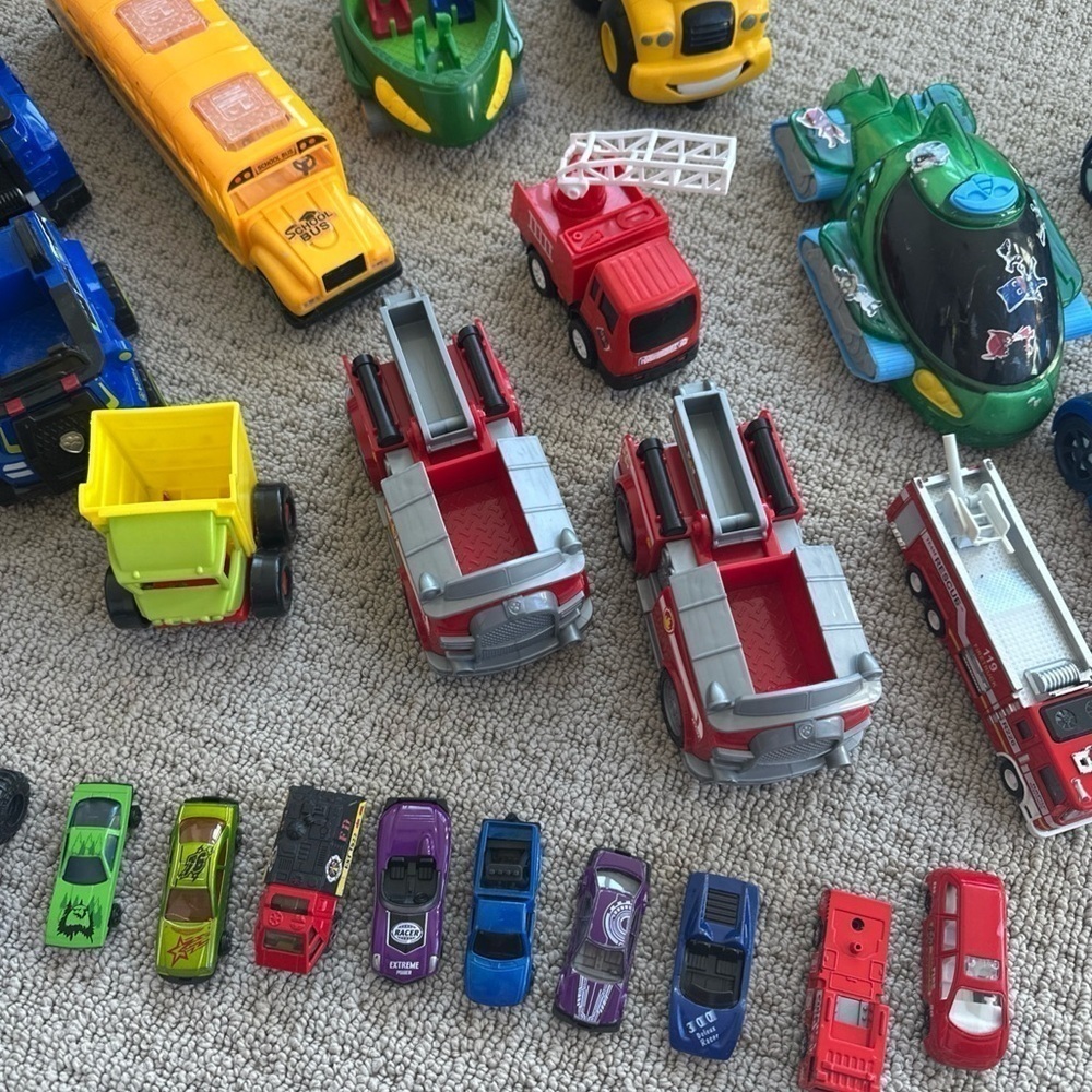 Assorted Colorful Toy Vehicles - Picture 2 of 5